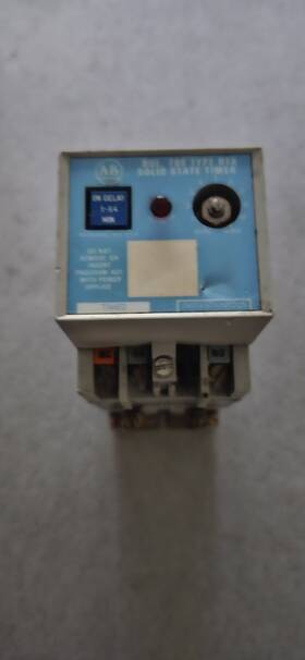 700-700-rta00v000a1 Allen Bradley Ab 700-rta00v000a1 1-64 Min Solid State Timer