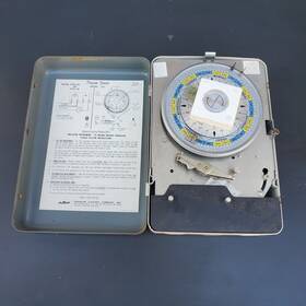 27001-0 Amf Vintage Paragon 7 Day Timer Model 723