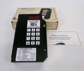 4950h Artisan Controls Model 7 Day Programmable Event Controller Timer