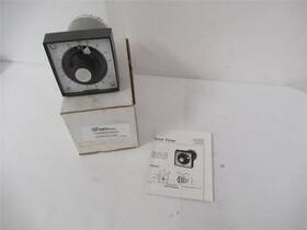 3-0309e021a04px Automatic Timing 249329 New In Box Pushbutton Timer 120v