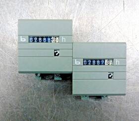 621-07-03 Bauser 621-07-3 Time Meter 621 07 3 Hour Lot Of Two 2