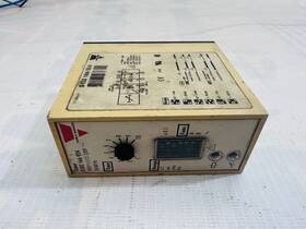 S102166924 Carlo Gavazzi S102 166 924 Timer