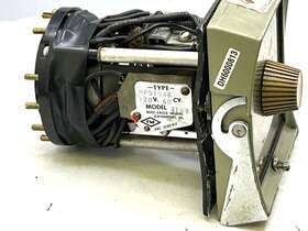 515a6 Eagle Signal 4f69 Hp 120v. 60 Cy. Model Used