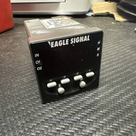 B506-5001 Eagle Signal B507-5001 Electronic Timer 11 Pin Led