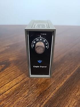 Dg103z302 Eagle Signal Electronic Timer 24vac 60hz New