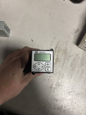 Ne131.013ax01 Electric Ne131 Baumer Controller Timer Used