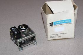Cm-12 Esterline Industrial Timer Co. Nos Company Itc 120v 60hz Percentage
