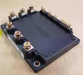 A50l-0001-0267 Fuji 7mbp75ra060-01 New A50l-0001-0267#n Power Module