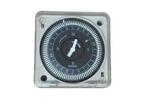 1stuzh-l Gr Sslin New Grasslin Mil72e/qrtu-24 Time Switch 60 Hz Flush Mount 24 Hour B358