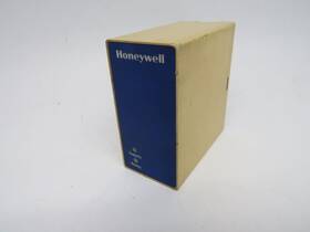 Rd30-1-1-120 Honeywell Logic Delay Timer 8a 250vac 1p 120vac Cos Chips Used