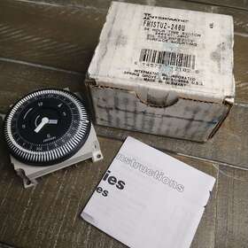 Intermatic Fm1stuz-240v 24-hour 240v Electromechanical Panel Mount Timer Module 21a Spdt