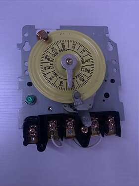 T1471br Intermatic Raintight Time Clock - 4 Pole 120v Internals Only