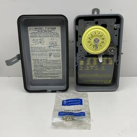 T1479br Intermatic 4pst Four Pole 24-hour Dial Timer Time Switch 480v Clock 40a
