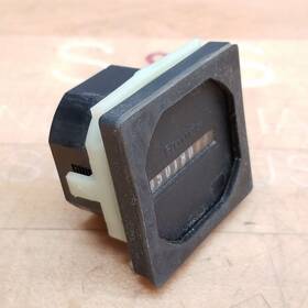 3.221.401.351 Kuebler Timer 10-30vdc 0.5w Type H57.55 - Used