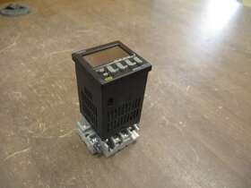 H5cx-a11d-n Omron Electronic Timer Range 0.001sec - 9999hr With Base Used