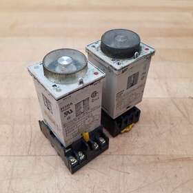 Hb3a Omron Timer 100/120vac 50/60hz 5a 250v Resistive Load - Used