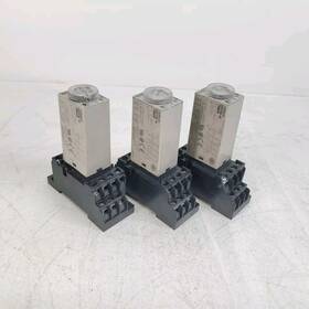 H3yn-4 Omron Hy3n-4 Timer With Base Pack Of 3