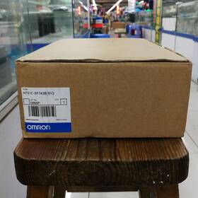 Nt31c-st142b-ev2 Omron New In Box Touch Screen