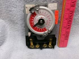 4004-20m Paragon Vintage - Heavy Duty 220 Amf Timer Nbr Unused