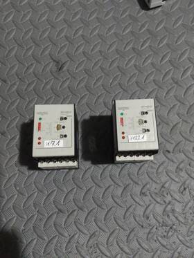 Schiele 2.440.012.12 2.440.012.12. Entrelec Used. Tested. As Pictured