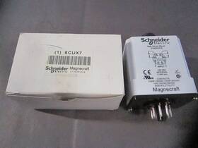 211acpvx-8 Schneider Electric 10a 120vac Coil Volts Interval Time Delay Relay
