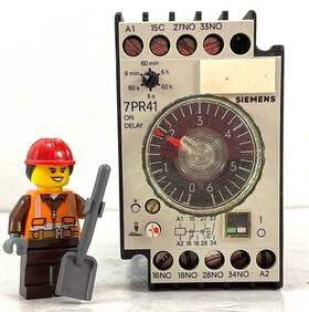 7pr4140-6pm10 Siemens Used Timer
