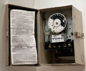 7300z Tork 24 Hours Time Switch With Reserve Power 120v 60hz Timer Control