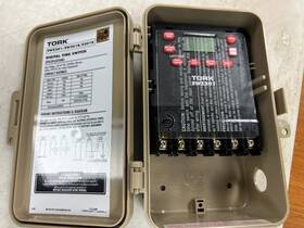Tork Ewz201 Astronomic 7 Day Indoor / Outdoor Time Switch Ewz201/ew201b/e201b