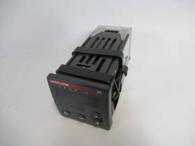 96a1-cdaa-00rg Watlow Temperature Controller With Lcd 100-240vac 50/60hz Used