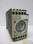 Siemens 7PU2240-1AJ30 Relay Timer. Fixed Price $15.51.