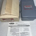 Dayton 24 Hour Dial Switch 2E258A Program Timer Raintite 40 Spst Single. Fixed Price $38.99.