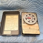 Minneapolis-honeywell S659B1023 7 Day Mechanical Timer Switch Carry-over. Fixed Price $95.00.