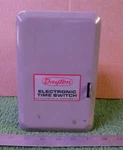 Used Dayton 1A218 Electronic Time Switch ***make Ofer***. Fixed Price $21.89.