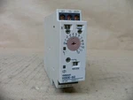 Omron H3DE-S2-AC/DC24-230 0.1 Sec. To 120 Hr Timer Range. Vac. Fixed Price $49.99.