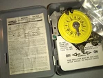 Dayton 6X759 Skipper Switch 40A 125 Volt 60 Hz Double Pole Single Throw Nos. Fixed Price $46.95.