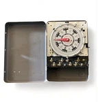 Amf New Paragon 7008-20 Timing Motor Used. Fixed Price $46.57.