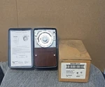 Paragon Defrost Control Timer 8045-21 40A 2HP 250V New (nos) (INV24-BINZ001A). Fixed Price $199.99.