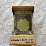 Toastmaster Automatic 24 Electric Timer 630 Vintage Retro Avocado. Fixed Price $22.99.