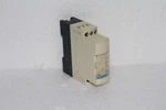 Schneider Telemecanique RE8TA11BU Industrial Timing Relay - 0.1..10 Type. Fixed Price $125.00.
