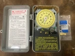 Intermatic T8845PV Spst 125-VOLT Mechanical Cycle And Irrigation Timer Switch. Fixed Price $39.00.