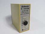Electromatic SA24522018S Delay On Timer 0.8-18S 220V 11-PIN Used. Fixed Price $213.99.
