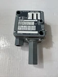 Allen-bradley 836T-T254J Pressure Control Switch. Fixed Price $389.00.