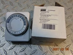 New Dayton 23YU27 Indoor Mechanical Timer. Fixed Price $22.50.