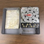 Honeywell Standard 7 Day Timer C-2234 Type S659A1008-1. Fixed Price $99.95.
