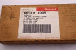 Honeywell Q651A-1009-1H Multi Switching Subbase 3 Position #L-795. Fixed Price $49.99.