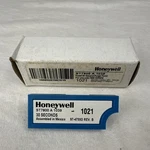 Honeywell ST7800A1039 Programmer Module RM7800 Burner Control 30S Purge New. Fixed Price $84.87.