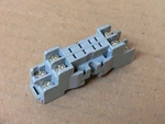 Eagle Signal SY2S-05 60SY2S05 Relay Socket Blade Type; Snap On Surface Mtg. Fixed Price $14.99.