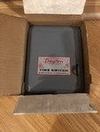 New Dayton 2E022 4-HOUR Time Switch Double Pole Single 40 Amps 125 Volts 60 Cy. Fixed Price $50.00.