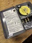 Intermatic T101 Indoor 24 Hour Dial Timer 40 Amps 120 Volts Gray New. Fixed Price $34.95.