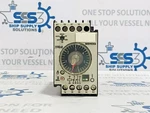 Siemens 7PR4140-6PM10 Time Relay 220V 60HZ 0.15S-60H AC11 3A. Fixed Price $124.99.